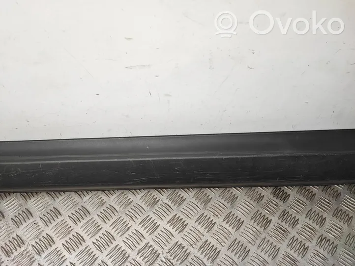 Toyota RAV 4 (XA40) Verkleidung Schweller vorne 87753C4000