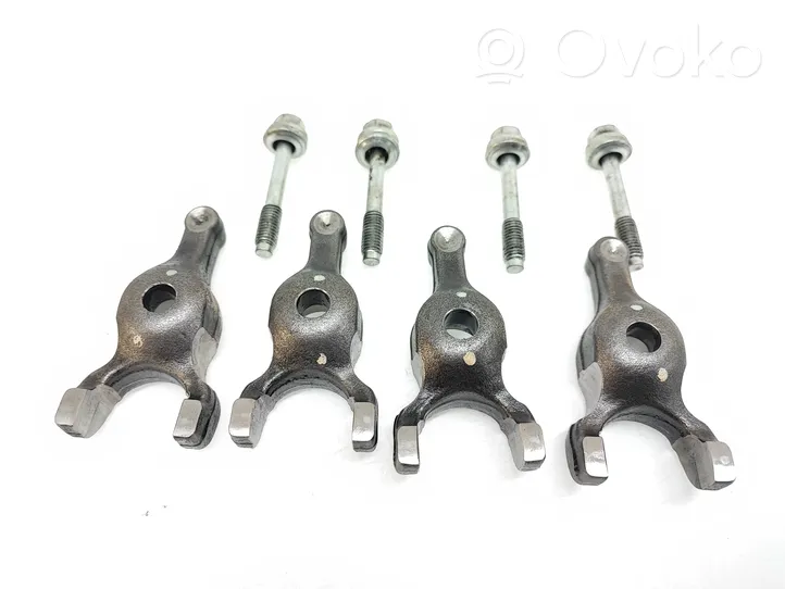 Isuzu D-Max Support de pince d'injecteur de carburant 