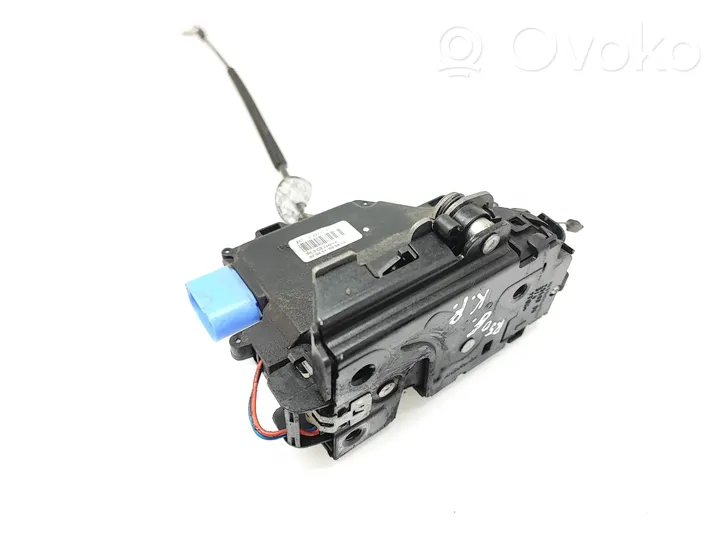 Volkswagen Caddy Front door lock 3D2837015T