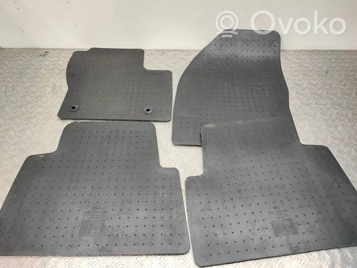 Ford Kuga I Kit tapis de sol auto 8V4J13011DAW