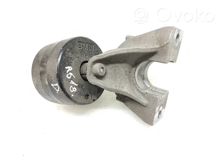 BMW 5 G30 G31 Supporto per boccola della barra antirollio, anteriore 6885789