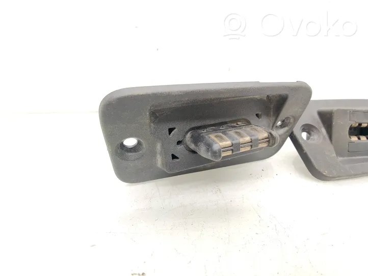 Volkswagen Caddy Sliding door contact joint 2K5907438