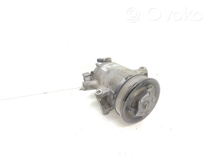 Volkswagen Caddy Compressore aria condizionata (A/C) (pompa) 5K0820803A