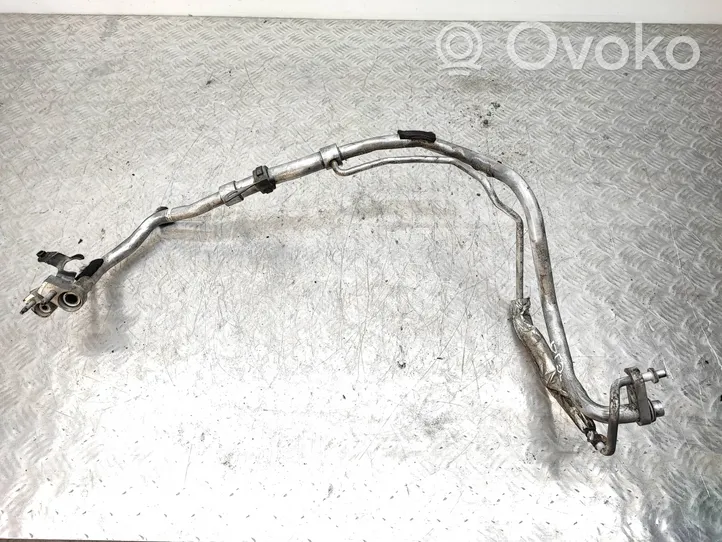 Ford Mondeo MK V Air conditioning (A/C) pipe/hose DG8H19E881CC