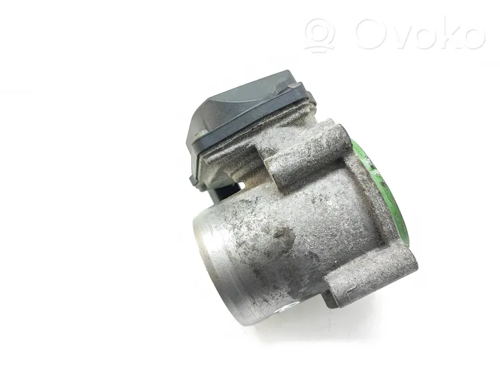 Volkswagen PASSAT B7 Throttle valve 03C133062S