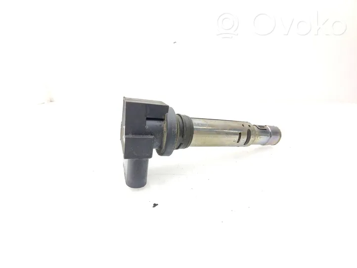 Volkswagen PASSAT B7 High voltage ignition coil 036905715F