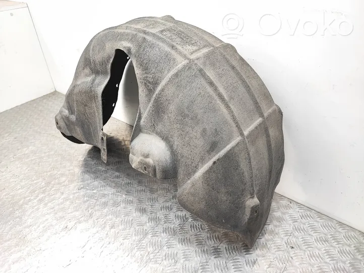 Volkswagen PASSAT B7 Rivestimento paraspruzzi parafango posteriore 3AA810971