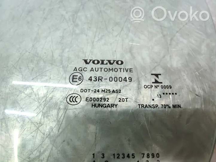 Volvo V40 Vetro del finestrino della portiera anteriore - quattro porte 43R00049