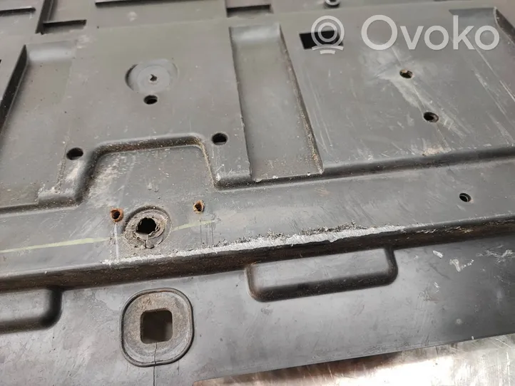 Volvo V40 Osłona pod zderzak przedni / Absorber 31283742