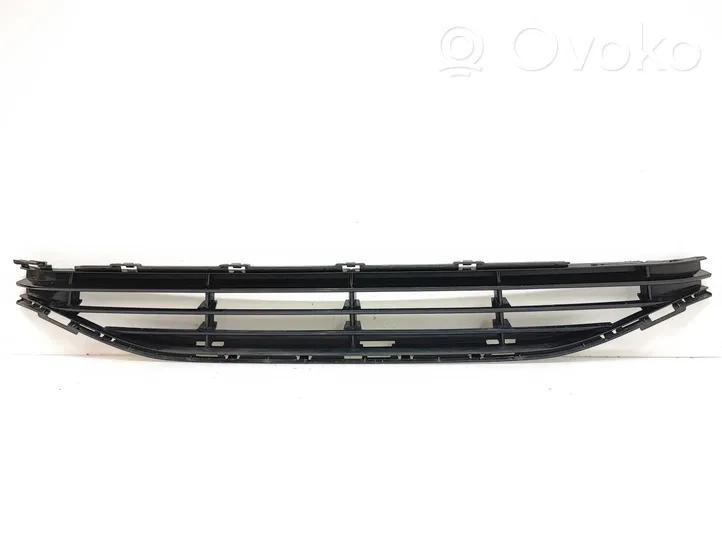 Volvo V40 Grille inférieure de pare-chocs avant 31383512