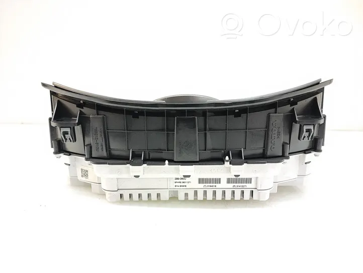 Volvo V40 Speedometer (instrument cluster) 31412271