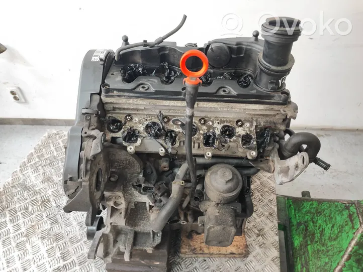 Volkswagen Transporter - Caravelle T5 Engine CAA