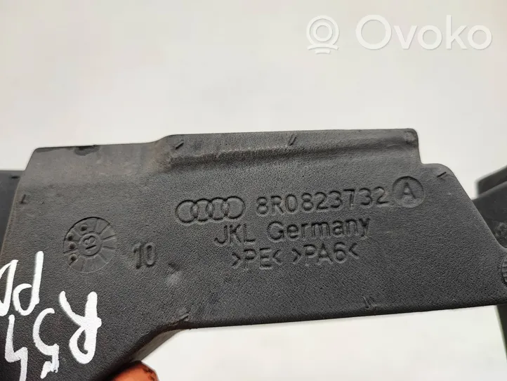 Audi Q5 SQ5 Muu moottoritilan osa 8R0823732A