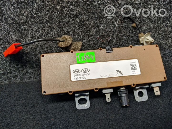 KIA Opirus Amplificatore antenna 962803F000