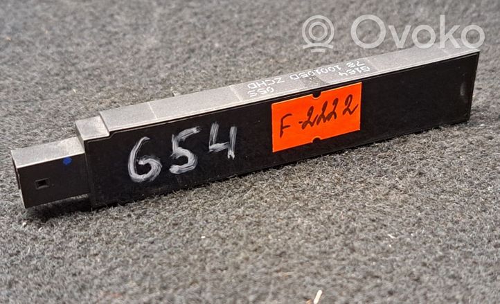 Audi A3 S3 8V Считывающее устройство иммобилайзера (антенна) 5K0962132A