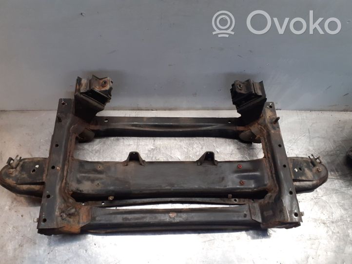 Volkswagen II LT Sottotelaio anteriore 2D0401031D