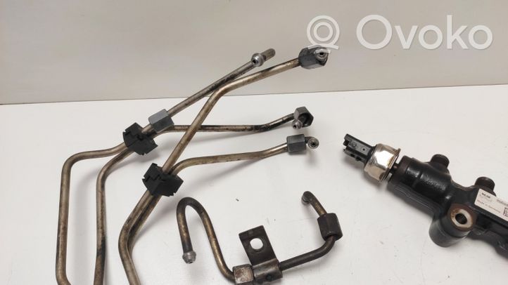 Peugeot Partner Kraftstoffverteiler Einspritzleiste 9654592680