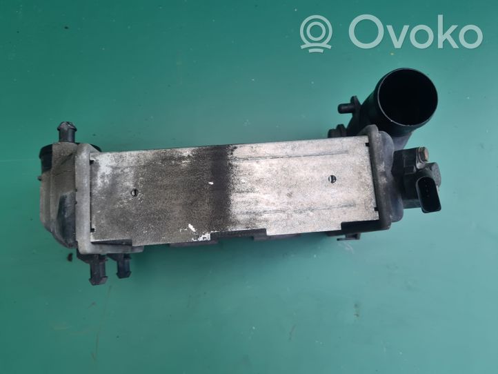 Audi A4 S4 B5 8D Chłodnica powietrza doładowującego / Intercooler 059145805