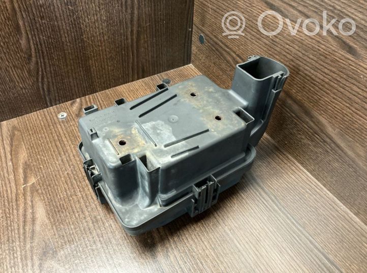 Iveco Daily 4th gen Altra parte del vano motore 69500167