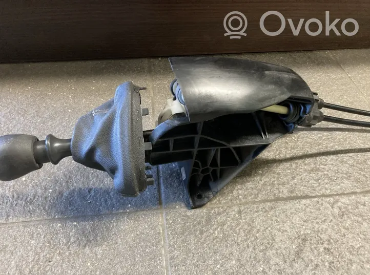 Opel Movano B Lewarek zmiany biegów / górny 969350027R