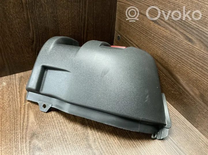 Iveco Daily 3rd gen Rivestimento del pannello parte angolare del paraurti posteriore 500326835