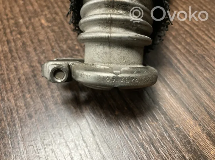 Iveco Daily 3rd gen Tuyau de raccordement solide EGR 01694686043