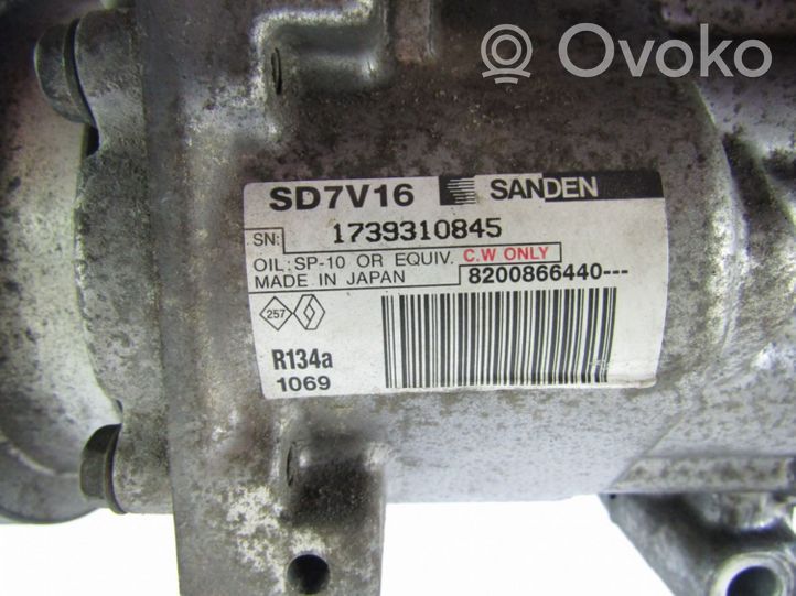 Dacia Logan I Air conditioning (A/C) compressor (pump) 