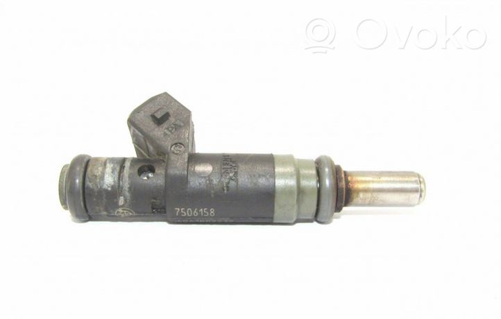 BMW 3 E46 Fuel injector 