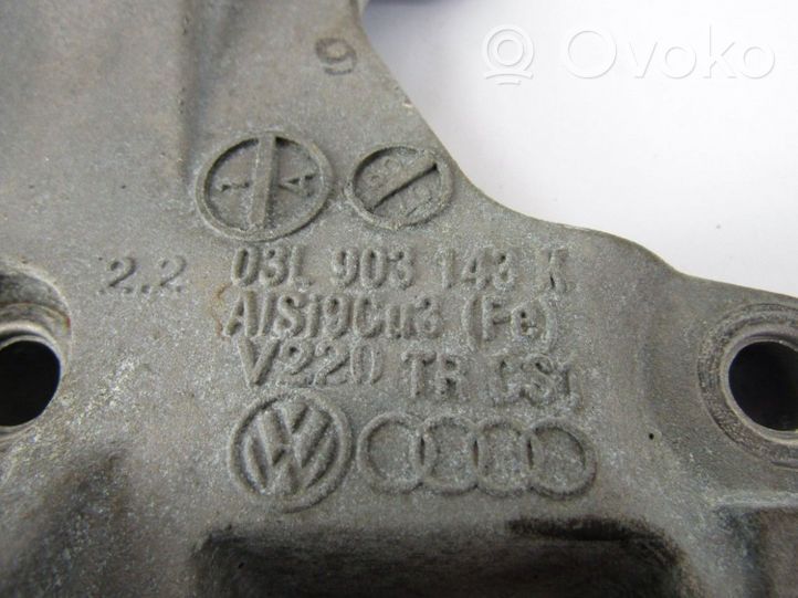 Volkswagen Golf VI Support de générateur / alternateur 