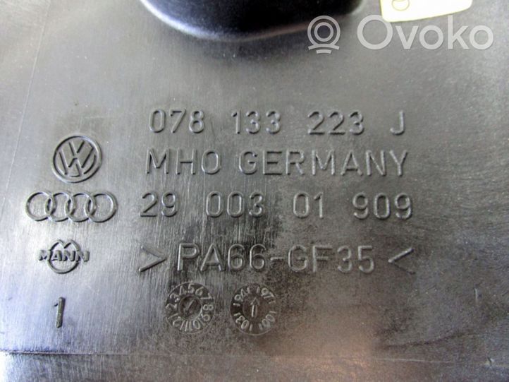Volkswagen PASSAT B5 Kolektor ssący 