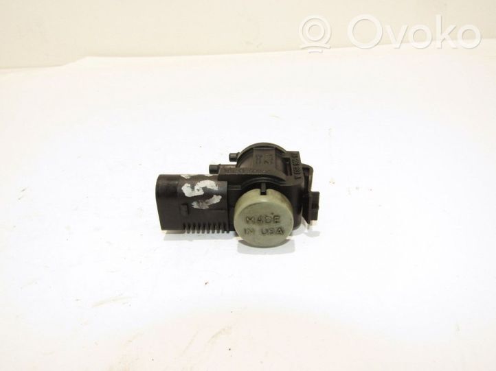 Audi A4 S4 B5 8D Vacuum valve 