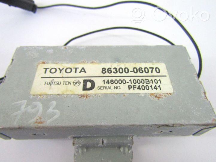Toyota Camry Wzmacniacz anteny 