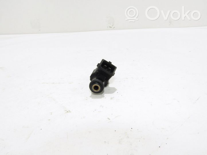 Seat Cordoba (6K) Injecteur de carburant 