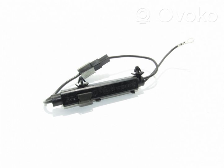 Mercedes-Benz ML W163 Amplificatore antenna 