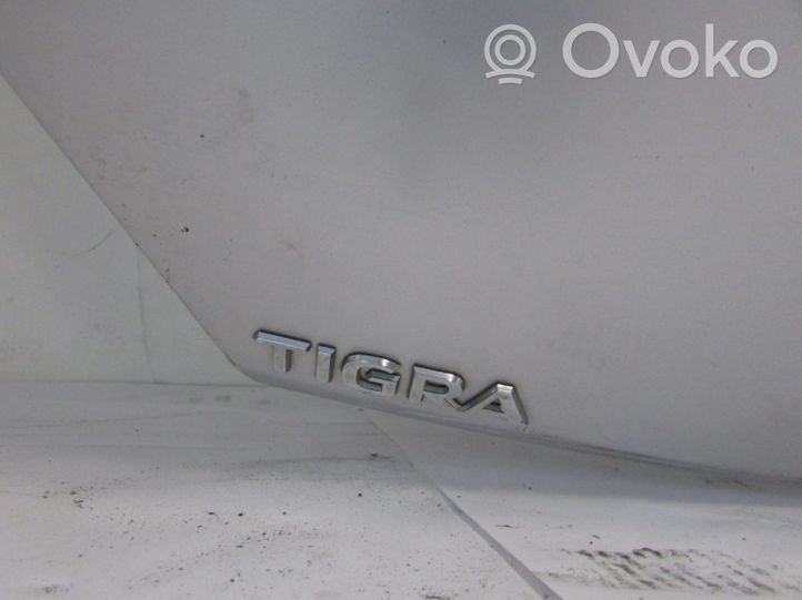 Opel Tigra B Tylna klapa bagażnika 