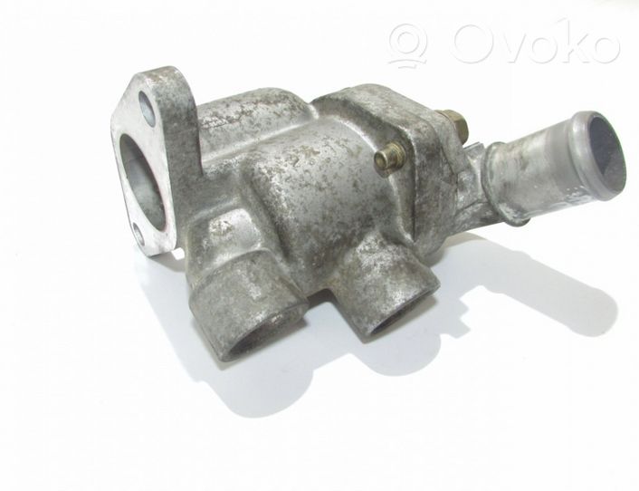 Volkswagen Golf V Boîtier de thermostat 