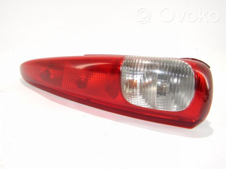 Chevrolet Rezzo Lampa tylna 