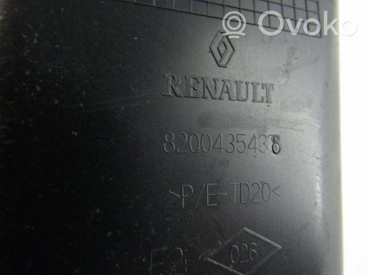 Renault Kangoo II Etupuskurin kannake 