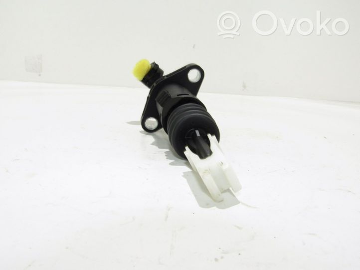 Volkswagen Transporter - Caravelle T5 Clutch master cylinder 