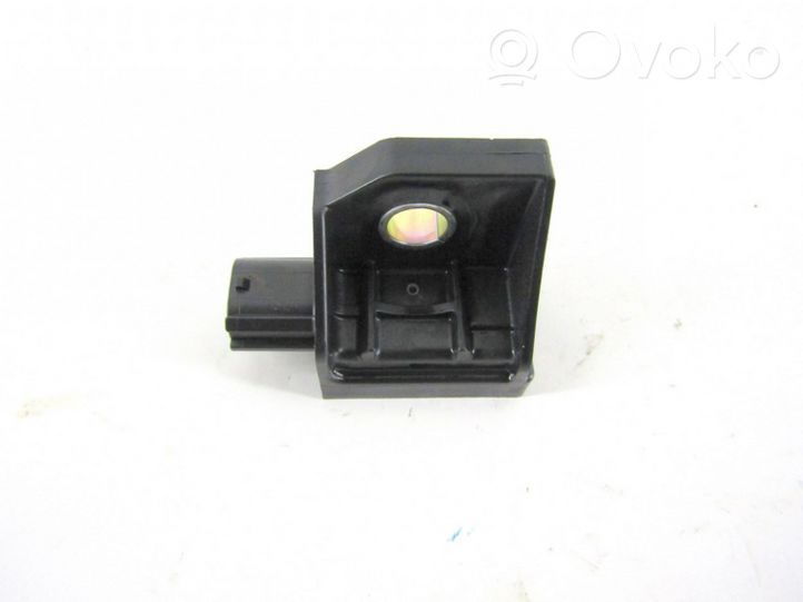 Mitsubishi Pajero Airbagsensor Crashsensor Drucksensor 