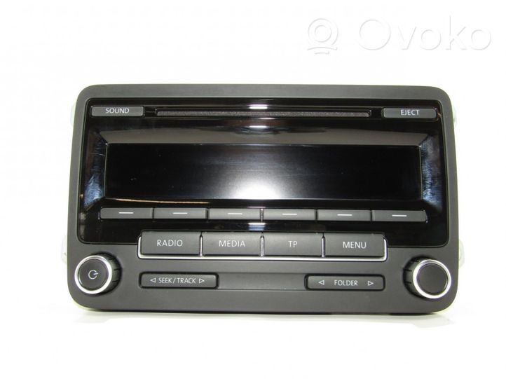 Volkswagen Golf VI Radio/CD/DVD/GPS-pääyksikkö 