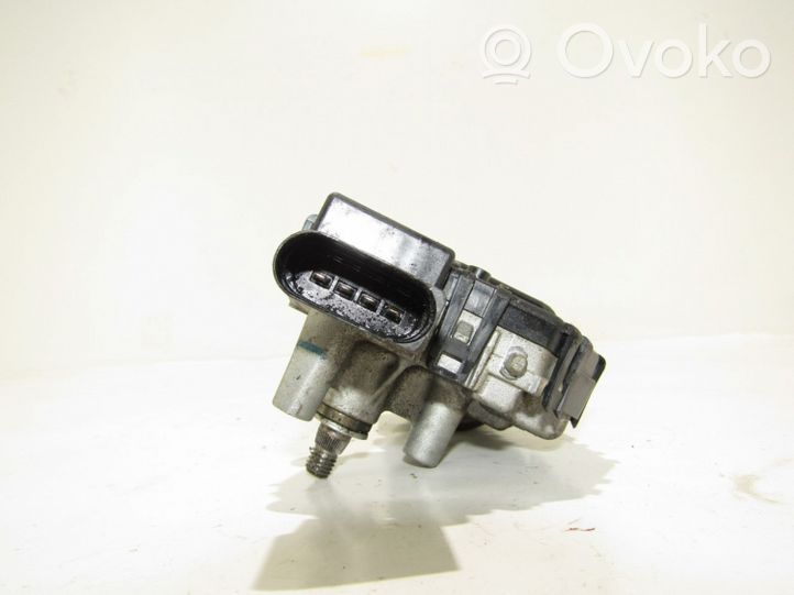 Volkswagen PASSAT B5.5 Wiper motor 