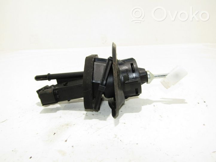 Ford C-MAX II Clutch master cylinder 