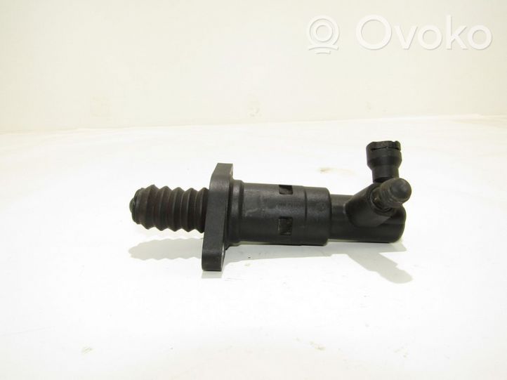 Volkswagen Eos Clutch master cylinder 