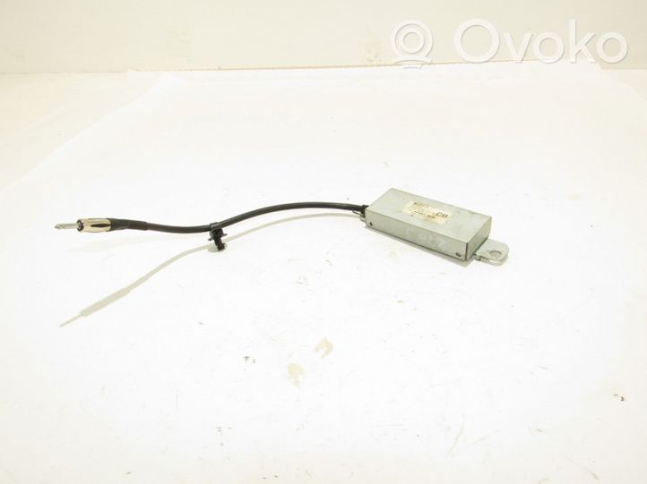 Chevrolet Captiva Radion antenni 