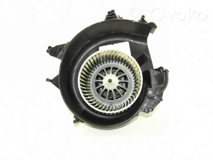 BMW 5 F10 F11 Ventola riscaldamento/ventilatore abitacolo R4154