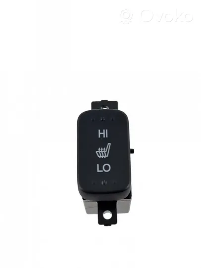 Honda CR-V Seat heating switch 