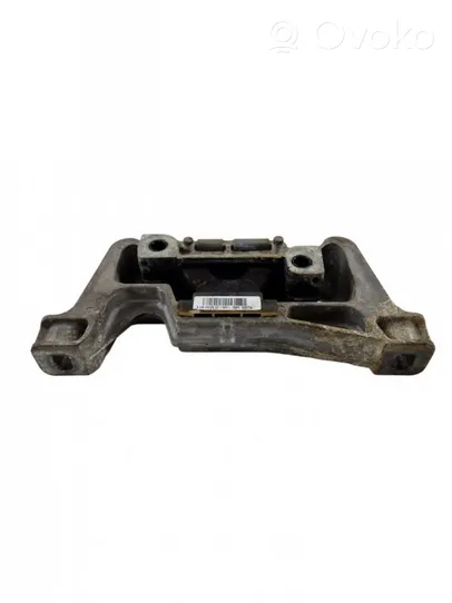 Mercedes-Benz A W176 Engine mount bracket 