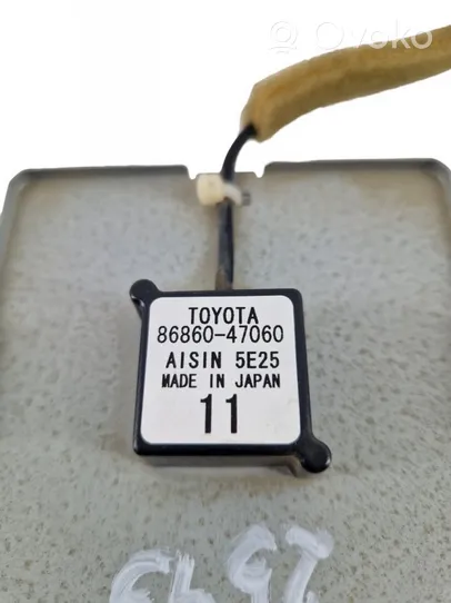 Toyota Prius (NHW20) GPS-pystyantenni 