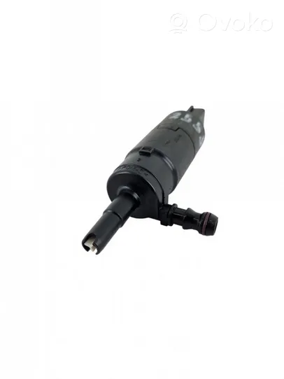 BMW 3 E90 E91 Headlight washer pump 